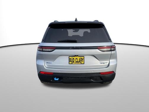 2024 Jeep Grand Cherokee 4xe Trailhawk