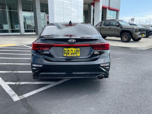 Black 2019 Kia Forte LXS