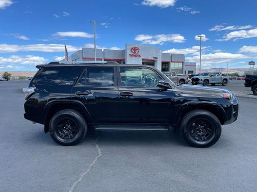 Black 2024 Toyota 4Runner SR5 Premium