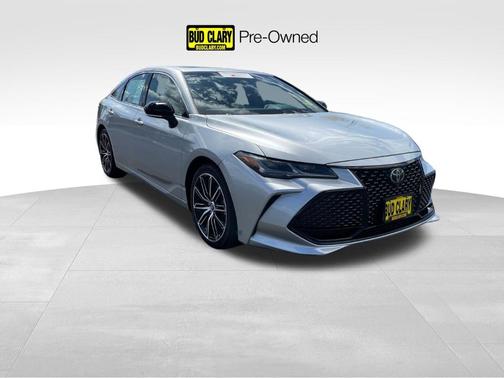 Silver 2019 Toyota Avalon XLE Touring