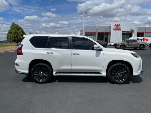 White 2020 Lexus GX 460 Base