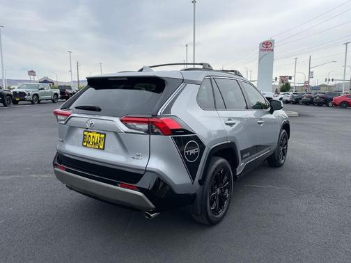 Silver 2025 Toyota RAV4 Hybrid SE
