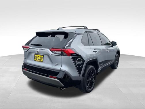 Silver 2025 Toyota RAV4 Hybrid SE