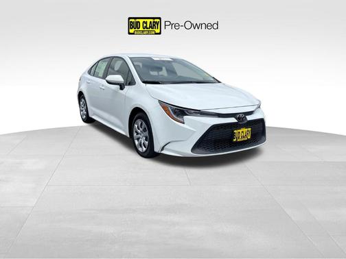 White 2022 Toyota Corolla LE