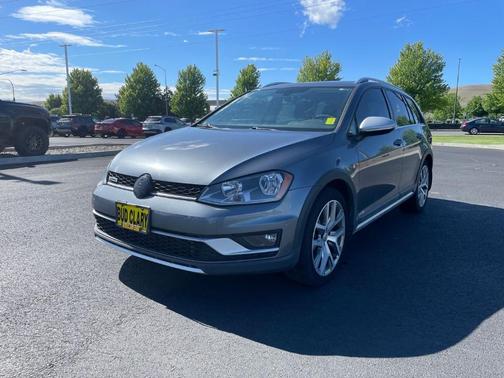 Platinum Gray Metallic 2017 Volkswagen Golf Alltrack TSI SEL