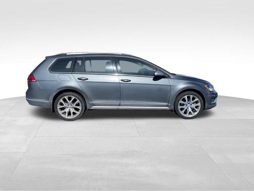 Platinum Gray Metallic 2017 Volkswagen Golf Alltrack TSI SEL