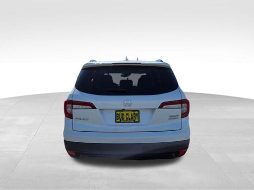 White 2021 Honda Pilot Special Edition