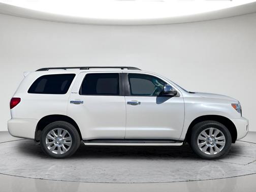 White 2016 Toyota Sequoia Platinum