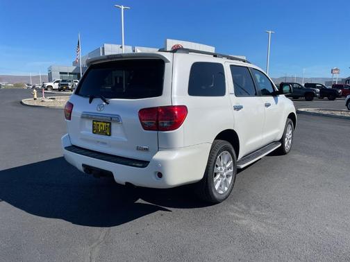 White 2016 Toyota Sequoia Platinum