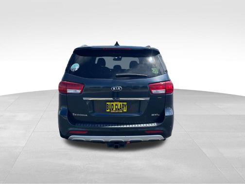 Black 2016 Kia Sedona SX-L