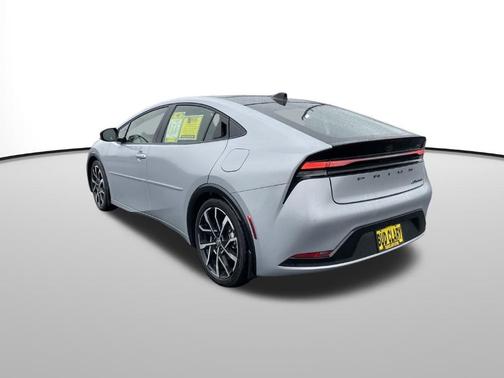 2024 Toyota Prius Prime XSE