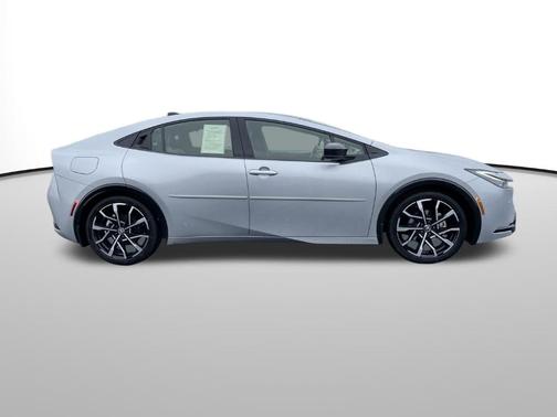 2024 Toyota Prius Prime XSE