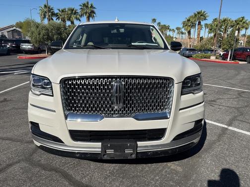 2023 Lincoln Navigator L Reserve
