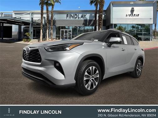 2024 Toyota Highlander Hybrid XLE