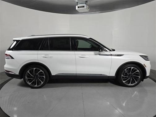 2026 Lincoln Aviator Reserve AWD