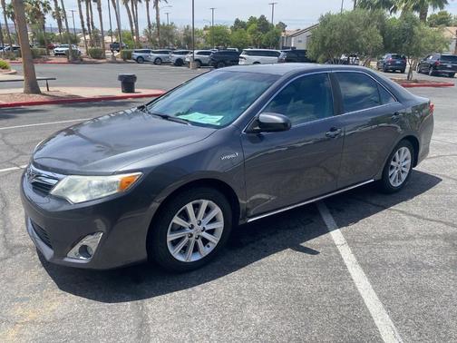Magnetic Gray Metallic 2012 Toyota Camry Hybrid XLE