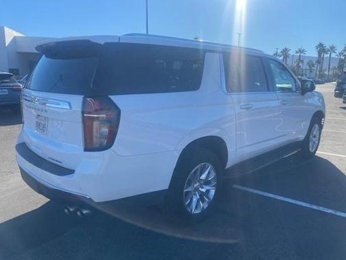 2024 Chevrolet Suburban Premier