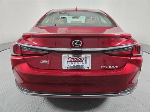 2023 Lexus ES 300h Luxury