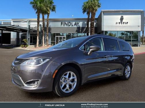 Granite Crystal Clearcoat Metallic 2019 Chrysler Pacifica Touring Plus