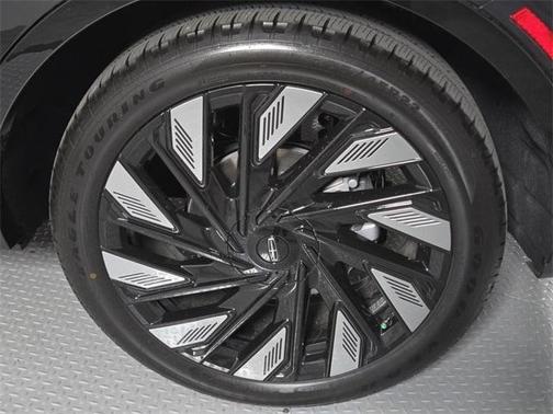 2025 Lincoln Nautilus Black Label