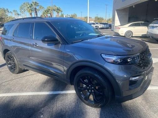 2023 Ford Explorer ST-Line