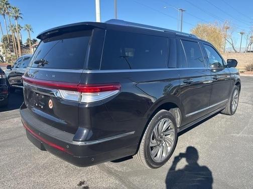 2024 Lincoln Navigator L Premiere