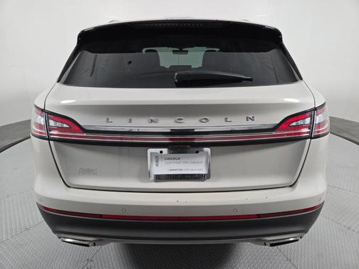 Ceramic Pearl Metallic Tinted Clearcoat 2022 Lincoln Nautilus Standard