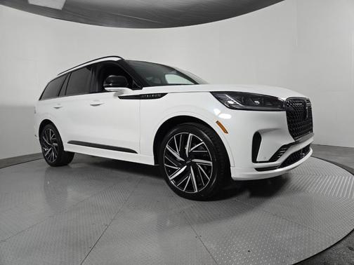 Pristine White 2026 Lincoln Aviator Black Label AWD