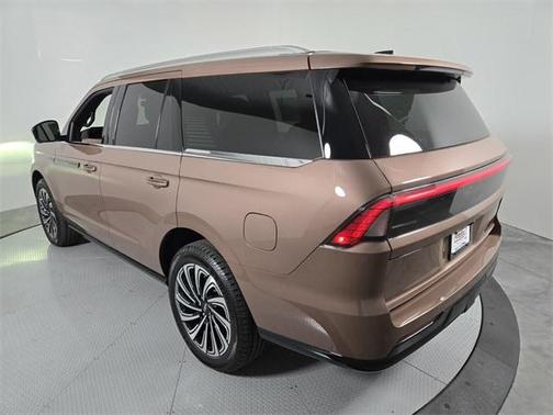 2025 Lincoln Navigator Black Label