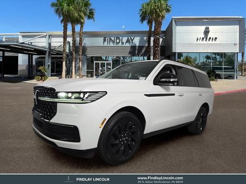 White Metallic 2026 Lincoln Navigator Reserve