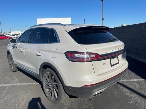 2022 Lincoln Nautilus Reserve