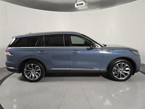 2026 Lincoln Aviator Reserve AWD