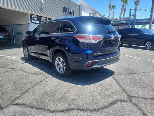 Nautical Blue Metallic 2014 Toyota Highlander XLE