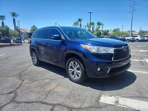 Nautical Blue Metallic 2014 Toyota Highlander XLE