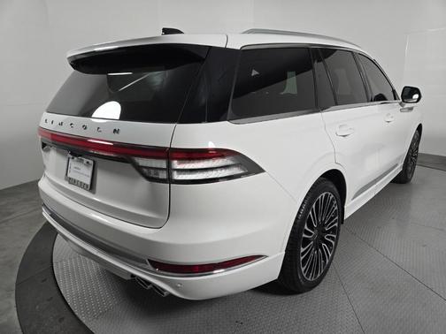 2025 Lincoln Aviator Black Label AWD