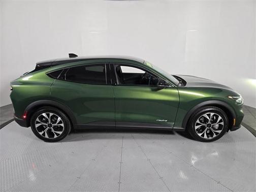 2024 Ford Mustang Mach-E Select