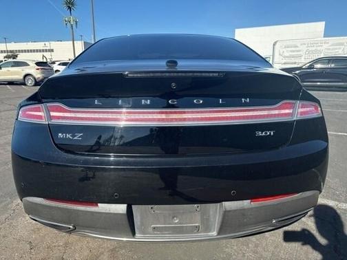 2017 Lincoln MKZ Select