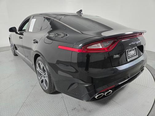 2021 Kia Stinger GT-Line