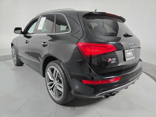 Mythos Black Metallic 2016 Audi SQ5 3.0T Premium Plus