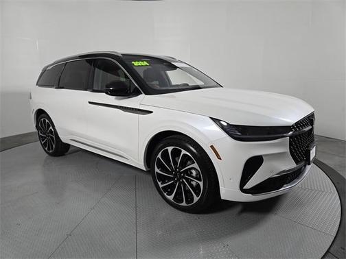 2024 Lincoln Nautilus Black Label