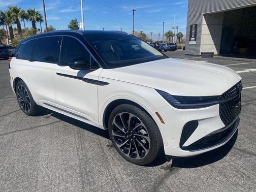 2024 Lincoln Nautilus Black Label