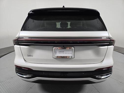 2024 Lincoln Nautilus Black Label