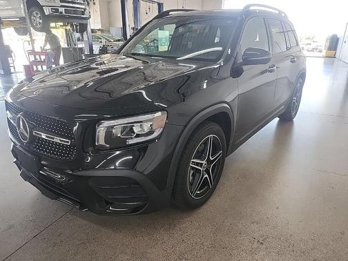 Midnight Black 2023 Mercedes-Benz GLB 250 Base
