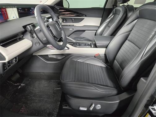 2025 Lincoln Nautilus Reserve