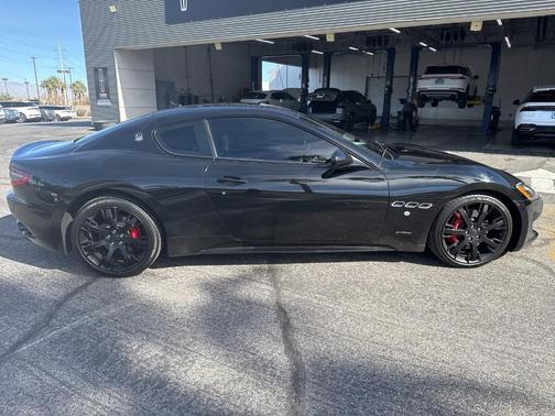 2014 Maserati GranTurismo Sport
