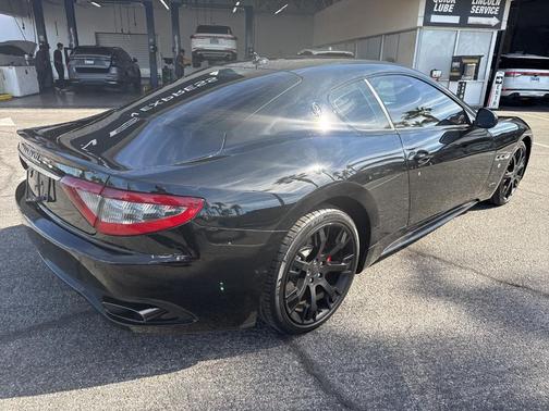 2014 Maserati GranTurismo Sport