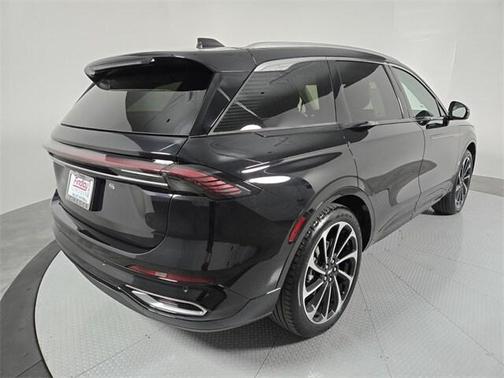 2025 Lincoln Nautilus Black Label