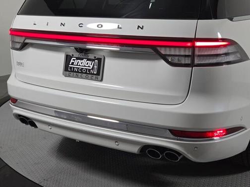 Pristine White 2020 Lincoln Aviator Black Label AWD