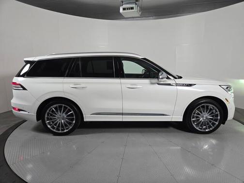 Pristine White 2020 Lincoln Aviator Black Label AWD