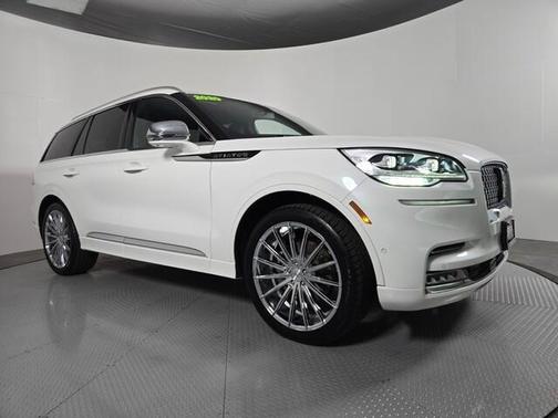 Pristine White 2020 Lincoln Aviator Black Label AWD